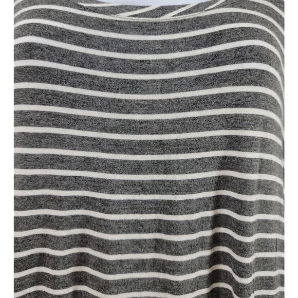 Maurices Gray White Striped Hi Low Top 1 18 20 Plus Lightweight Swing Stretchy - Picture 2 of 4